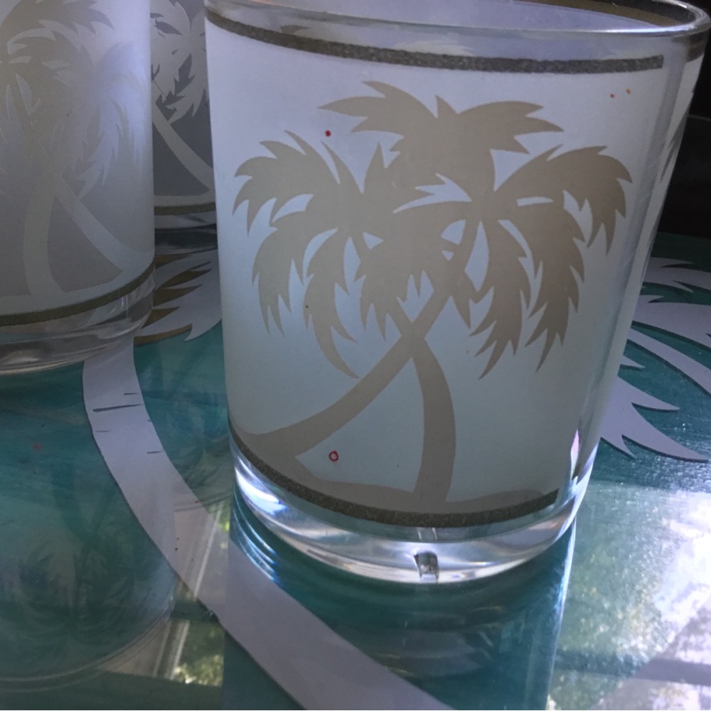 Vintage HJ Stotter Acrylic serving tray and 6 glasses - Picture 3 of 6